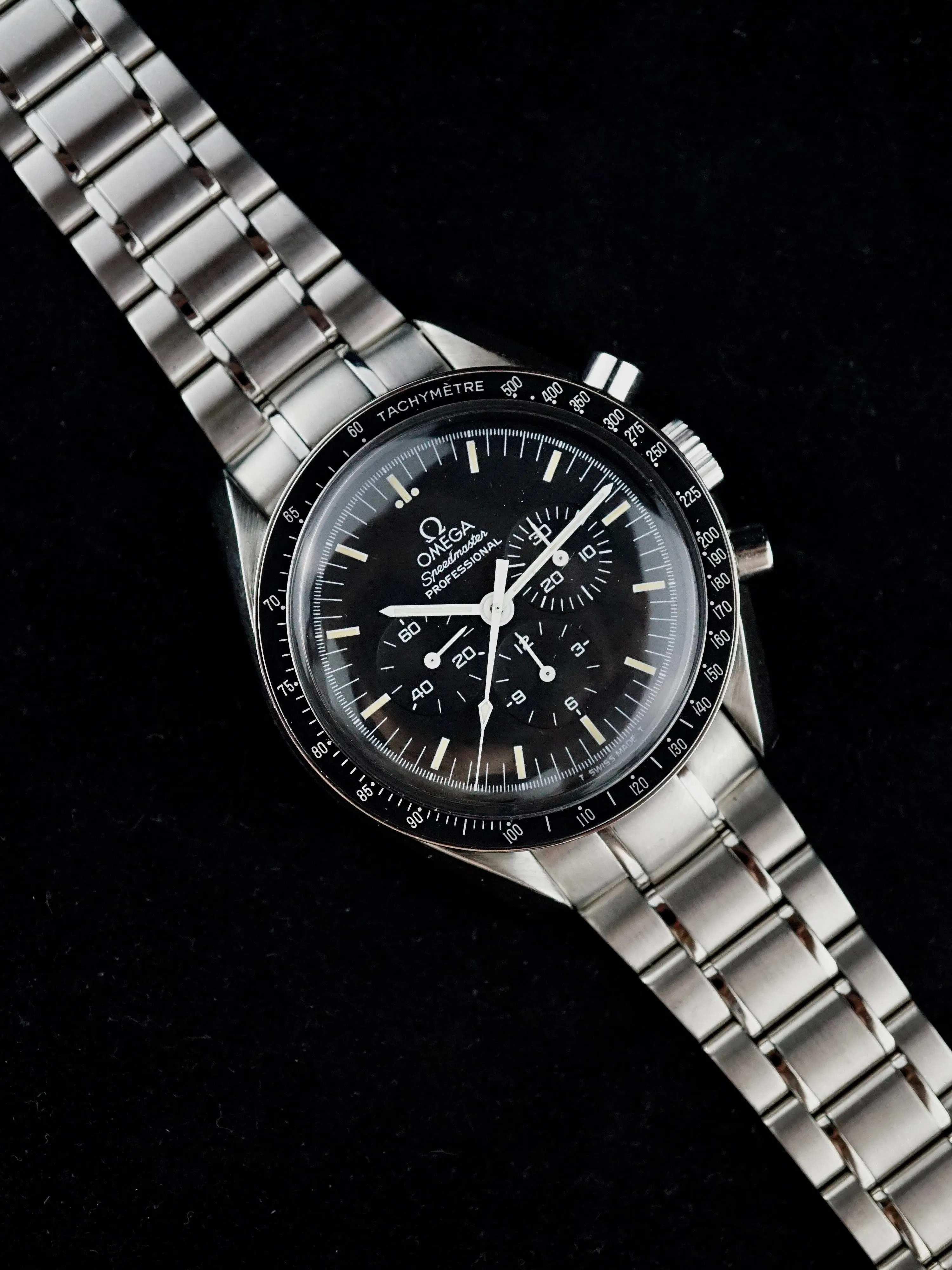 1994 OMEGA Speedmaster Professional (Ref. 3572.50) "Sapphire Case Back"