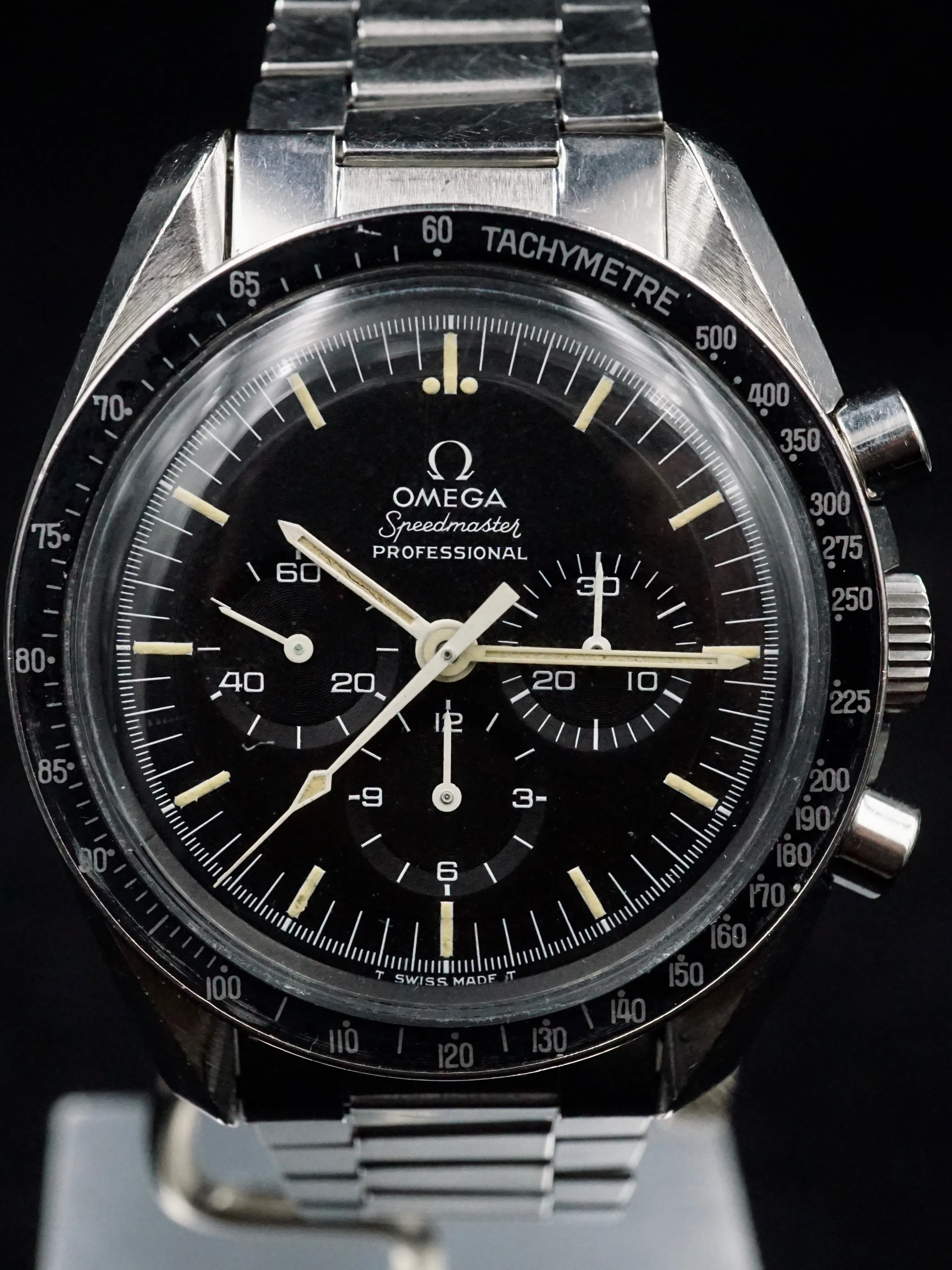 Rare 1972 OMEGA Speedmaster 145.022 Apollo XI 1969’ Straight Writing "Moon Watch" Case Back