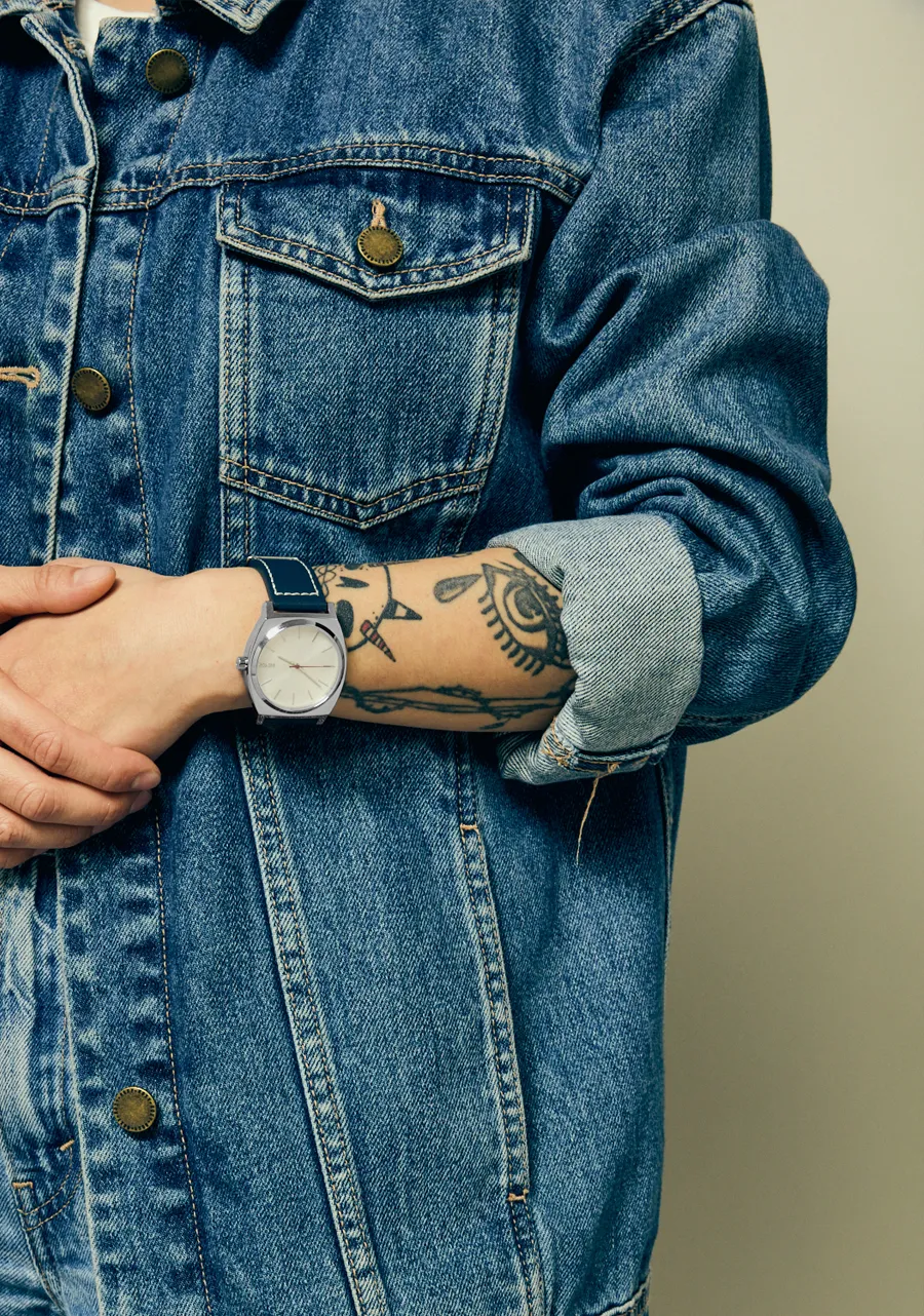 Time Teller Leather - Silver / Cloud / Indigo