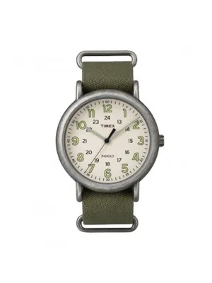 Timex Weekender Slip Thru TW2P85900 40mm