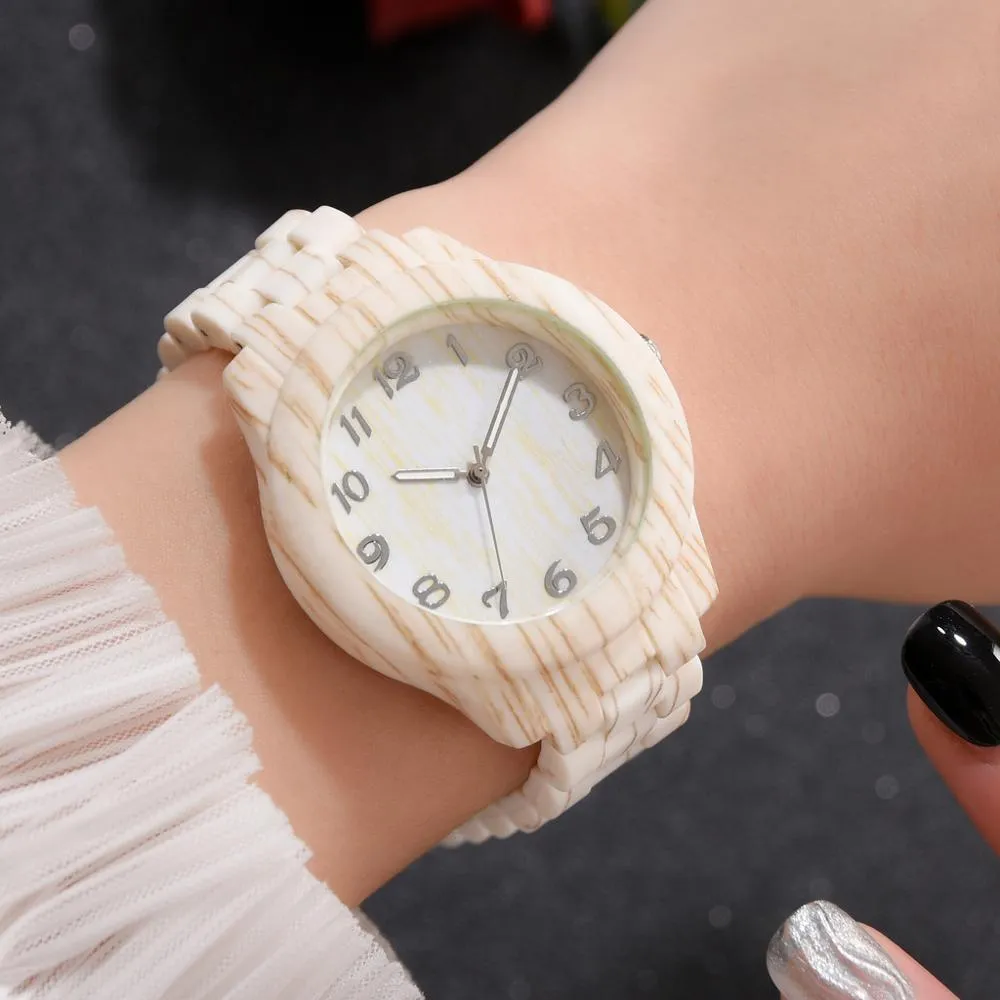 Women's Wooden Quartz Watch